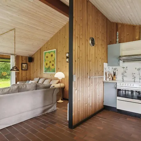 Three-bedroom In Tatil Evi Jerup