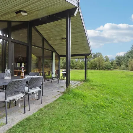 Three-bedroom In Tatil Evi Jerup